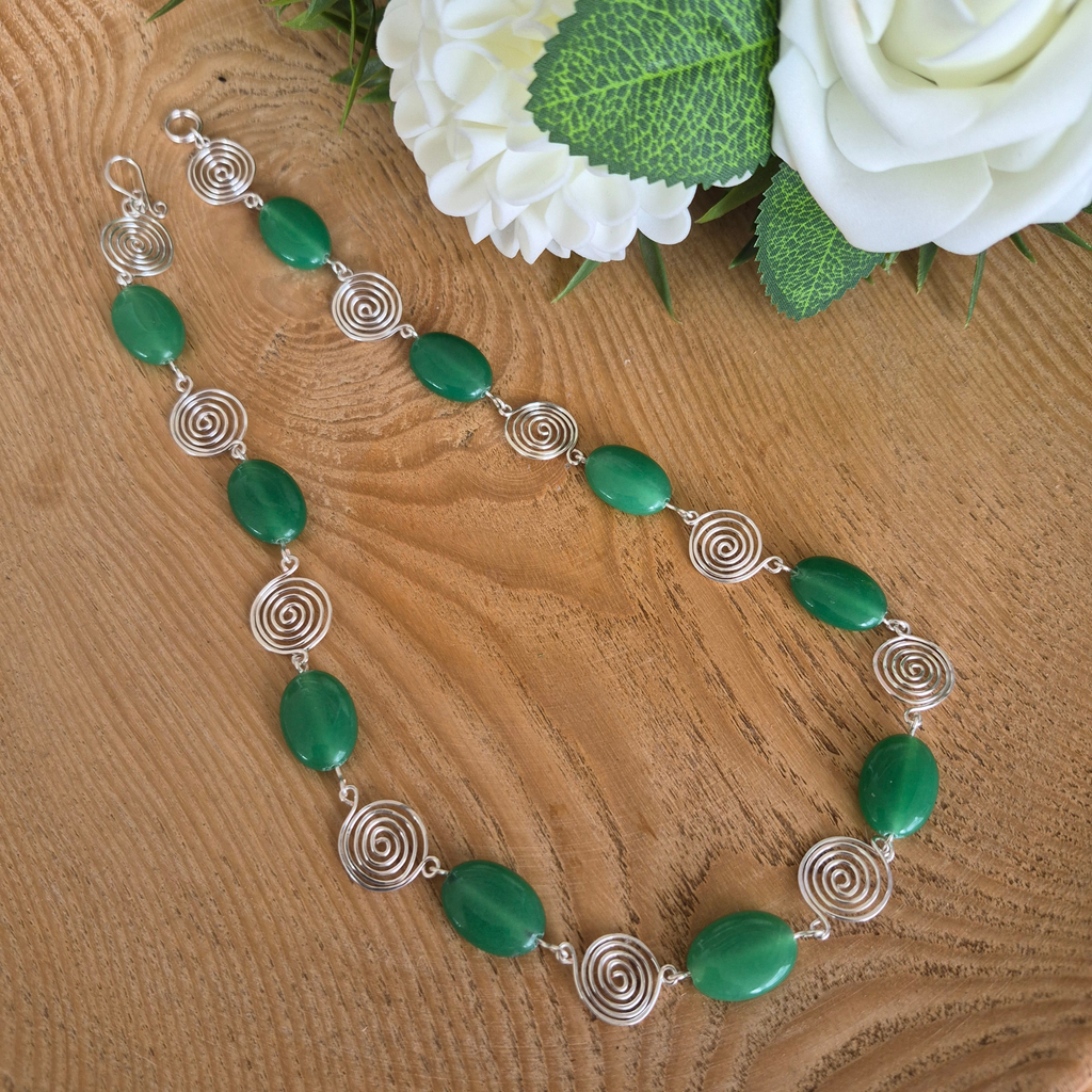 Green Aventurine Silver Spiral Necklace, Handmade Wire and Bead Jewellery, Gift for Her